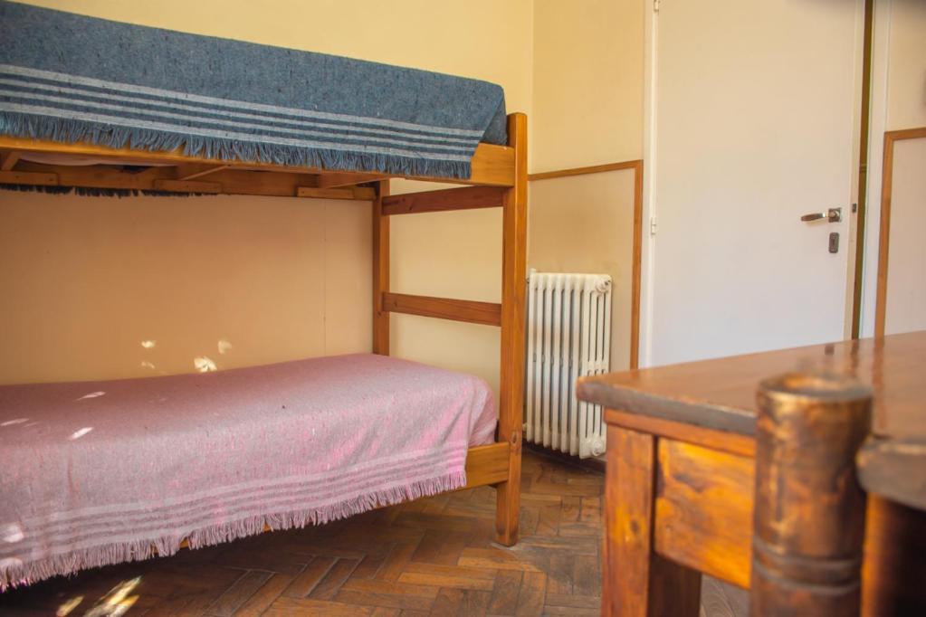 Alamo Hostel & Suites Mendoza Bagian luar foto