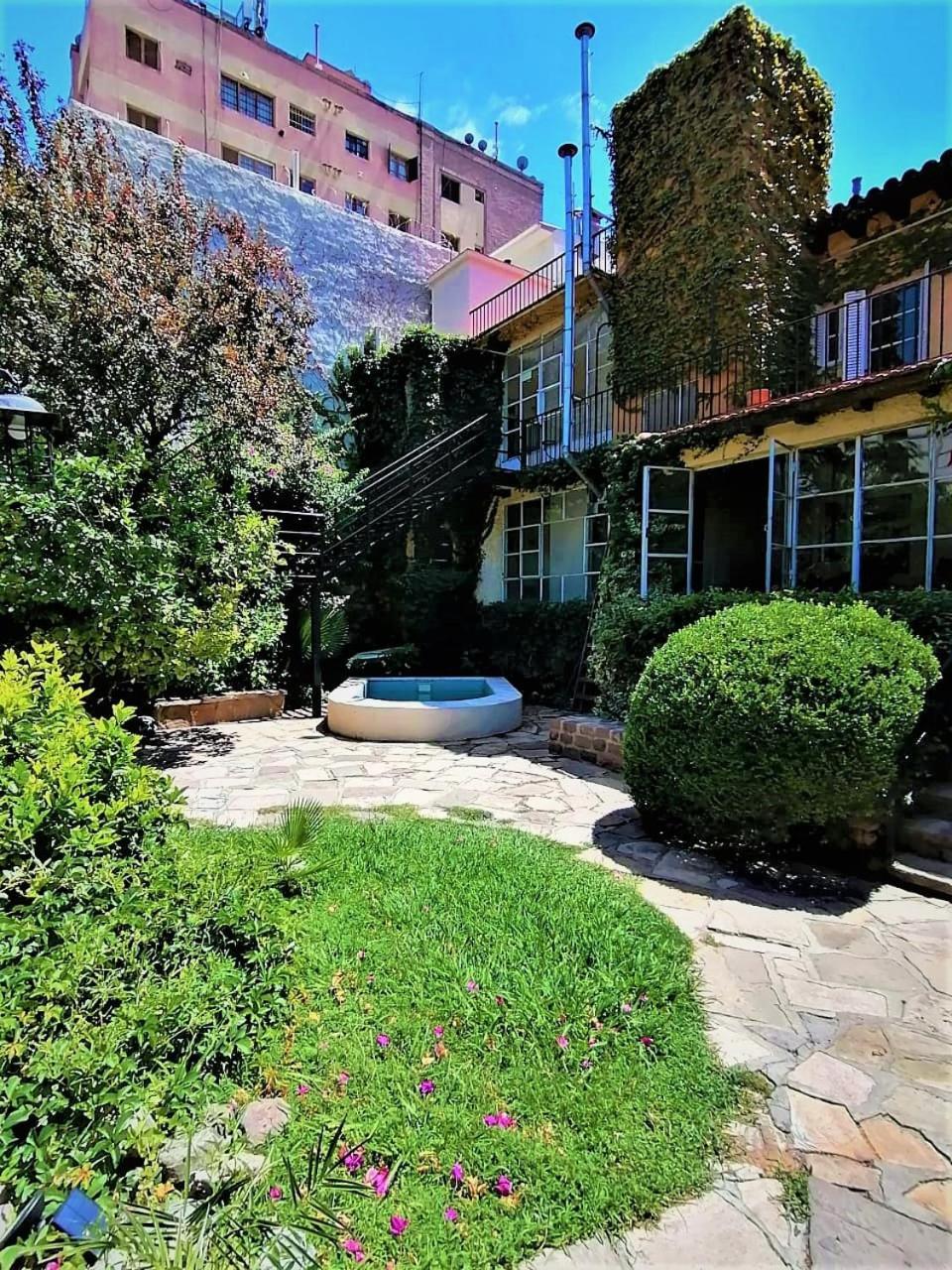Alamo Hostel & Suites Mendoza Bagian luar foto