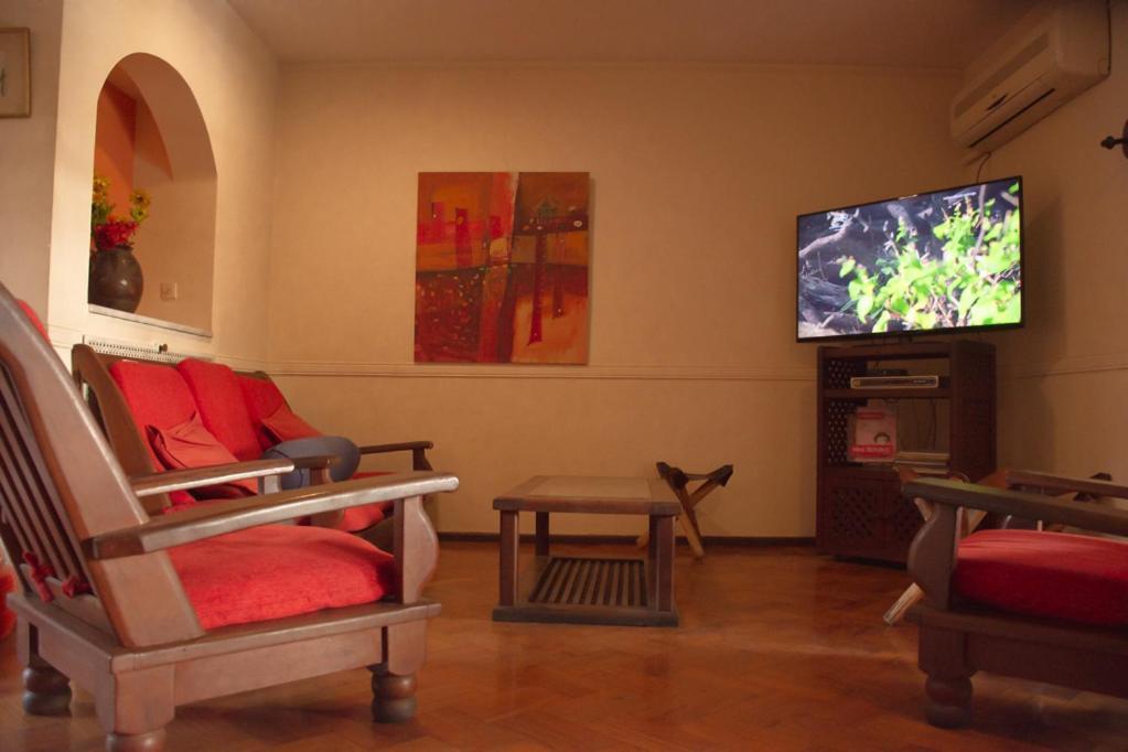 Alamo Hostel & Suites Mendoza Bagian luar foto