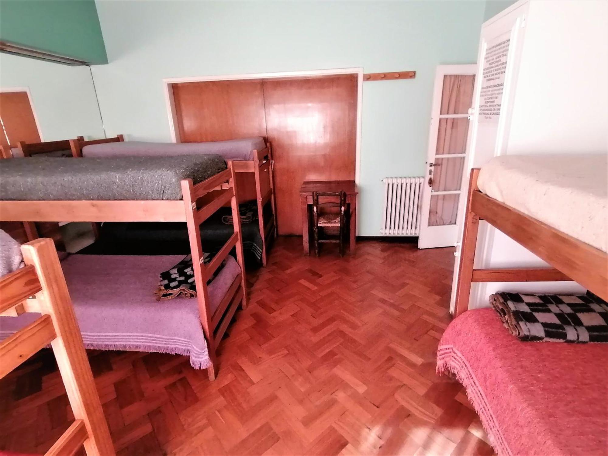 Alamo Hostel & Suites Mendoza Bagian luar foto